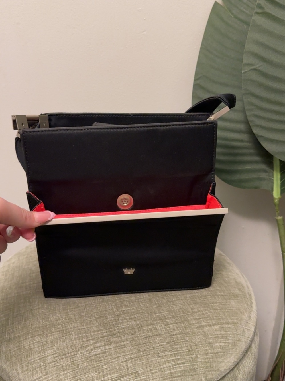 Vintage Elaine Turner Designs Black Structured Shoulder Bag Red Interior Y2K - Picture 5 of 16